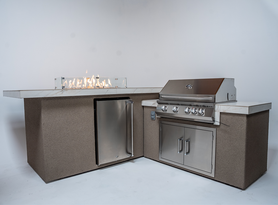 KoKoMo Outdoor Kitchen Island with Fire Feature – 7'6" x 9'